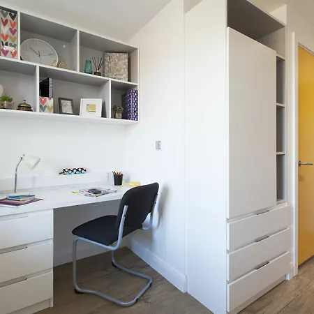 Pure Citystay Brickworks 3* יורק